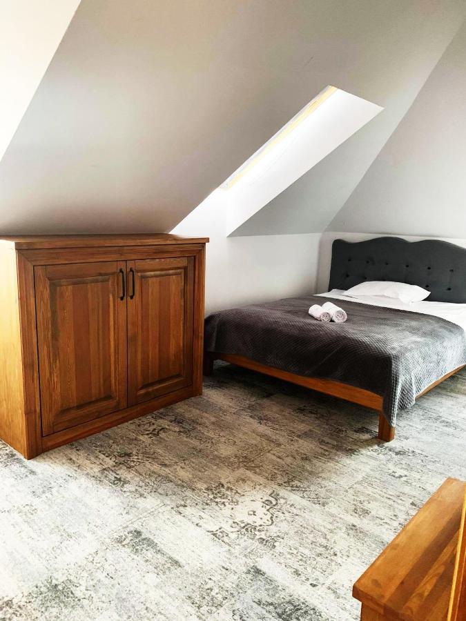 Bed and Breakfast Dwór Karwacz Przasnysz Exterior foto